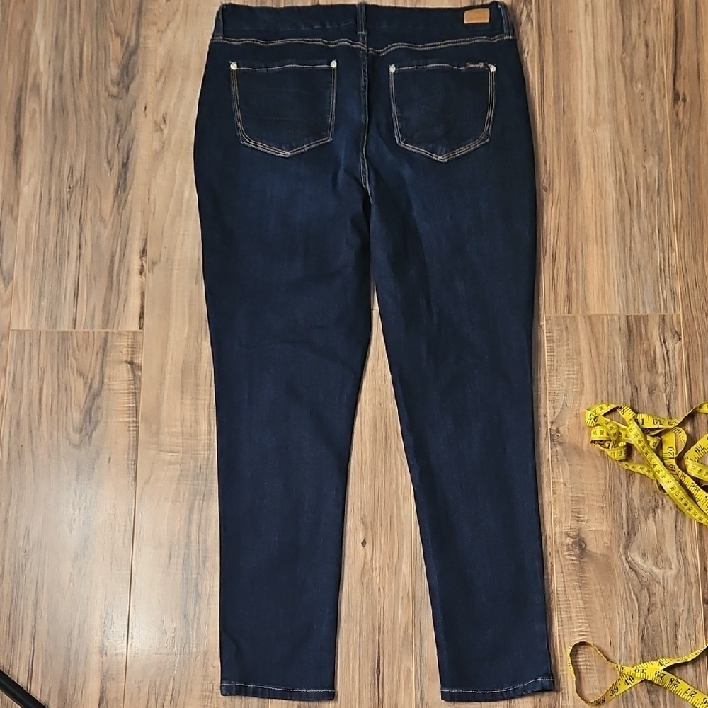 Seven7 Women’s Dark Blue Tummyless High rise Skinny Denim Jeans 16 - Picture 9 of 10